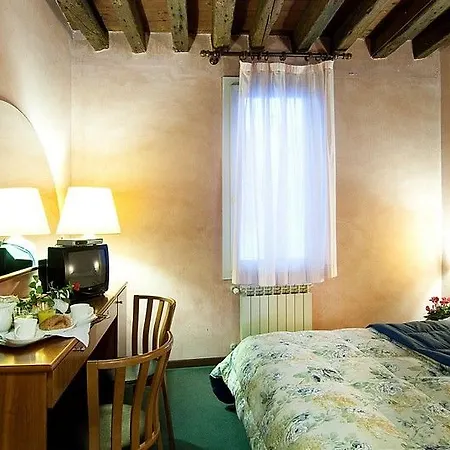 Hotel Doge 3*