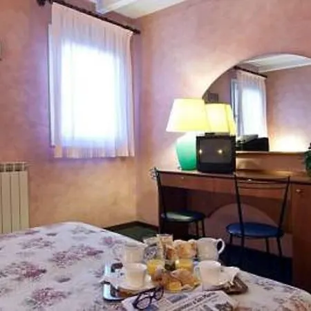 Doge 3* Venedig
